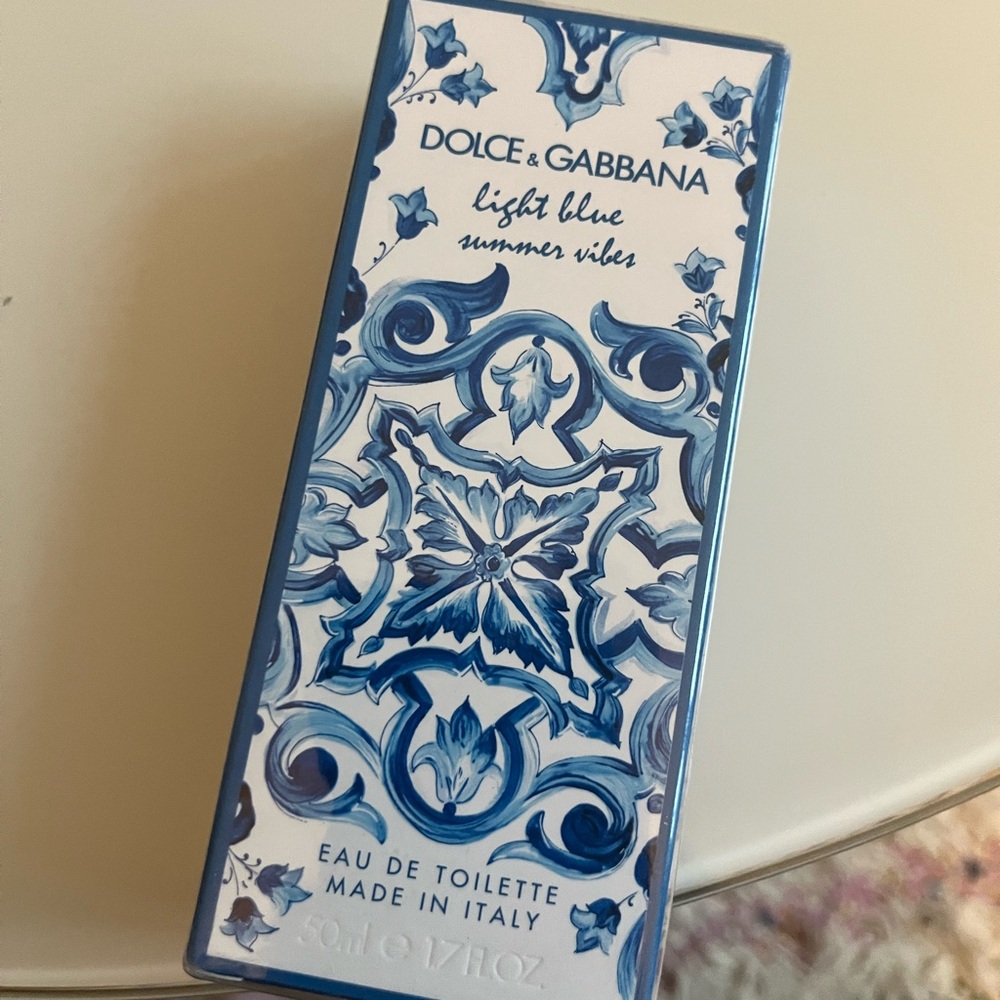 Dolce & Gabbana Light Blue Summer Vibes Eau De Toilette 1.7oz